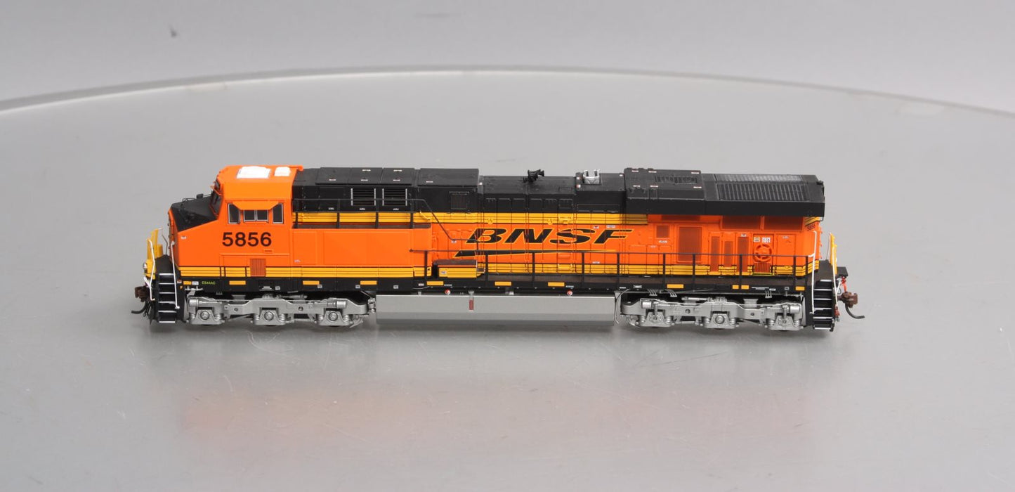 Athearn G69742 HO Burlington Northern Santa Fe ES44AC Diesel Locomotive #5856