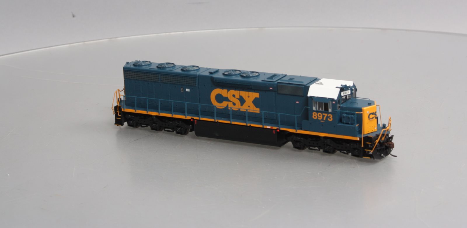 Athearn G67202 HO CSX SD45-2 Diesel Locomotive with DCC & Sound #8973
