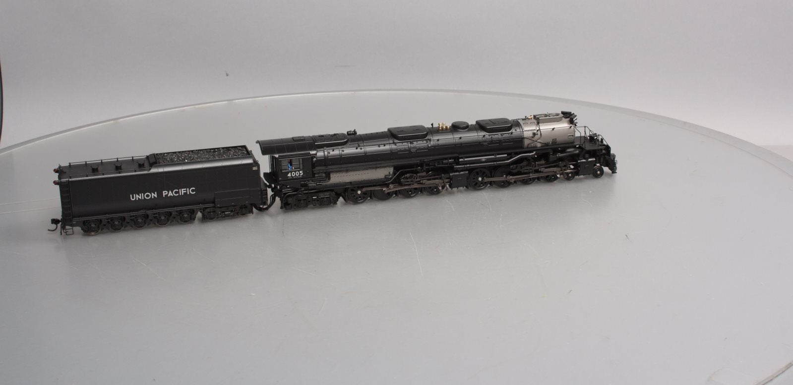 Broadway Limited 4386 HO Union Pacific 4-8-8-4 Big Boy 25-C-400 Tender #4005