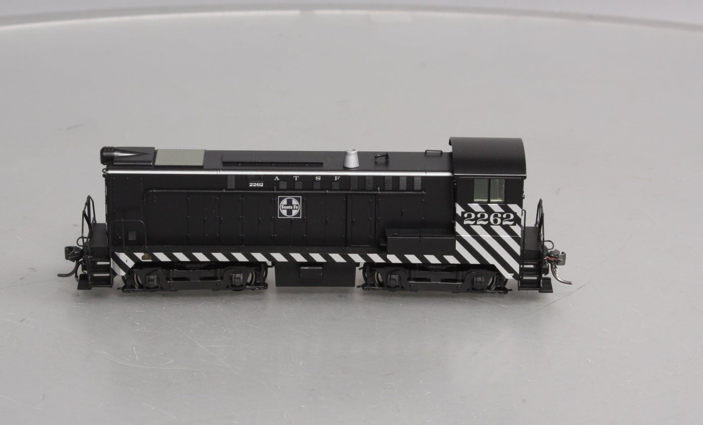 Bowser 23759 HO Santa Fe Baldwin DS4-4-1000 w/ DCC & Sound #2262