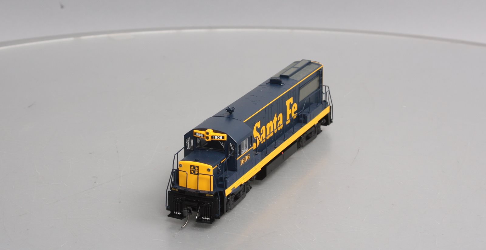 Bowser 23834 HO Santa Fe GE Executive Line U25B with LokSound & DCC #1606