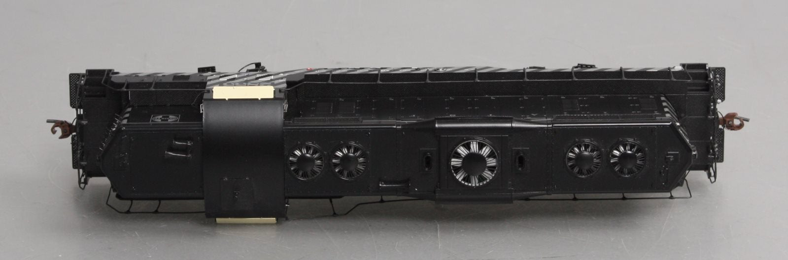 Athearn G62631 HO SF Zebra Stripe GP7 Diesel Locomotive with DCC & Sound #2855