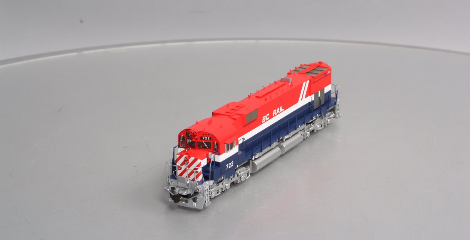 Bowser 24872 HO Scale BC Rail M630 Diesel Locomotive #722