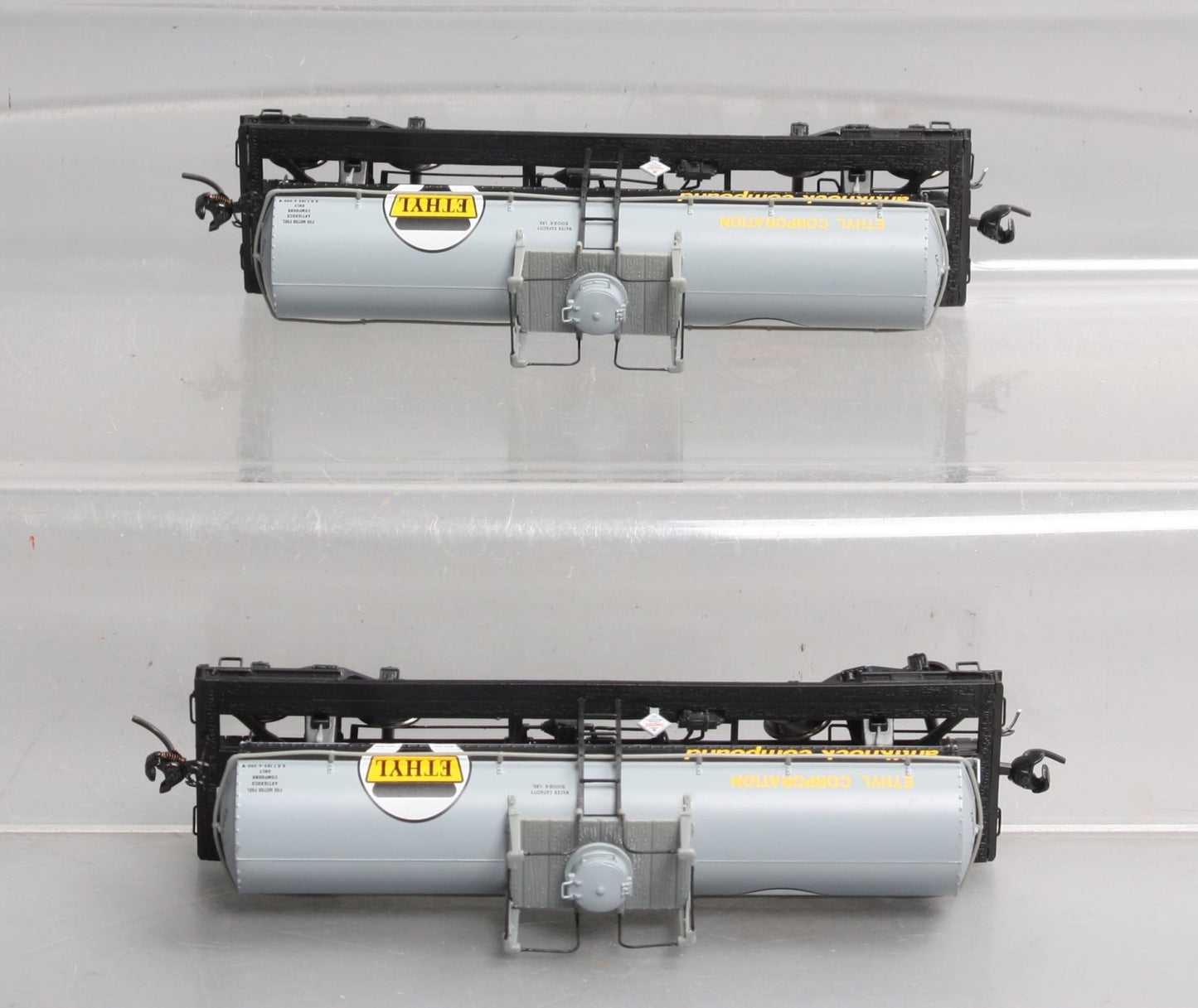 Broadway Limited 6463 HO Ethyl Corporation 6000 Gallon Tank (Set of 2)