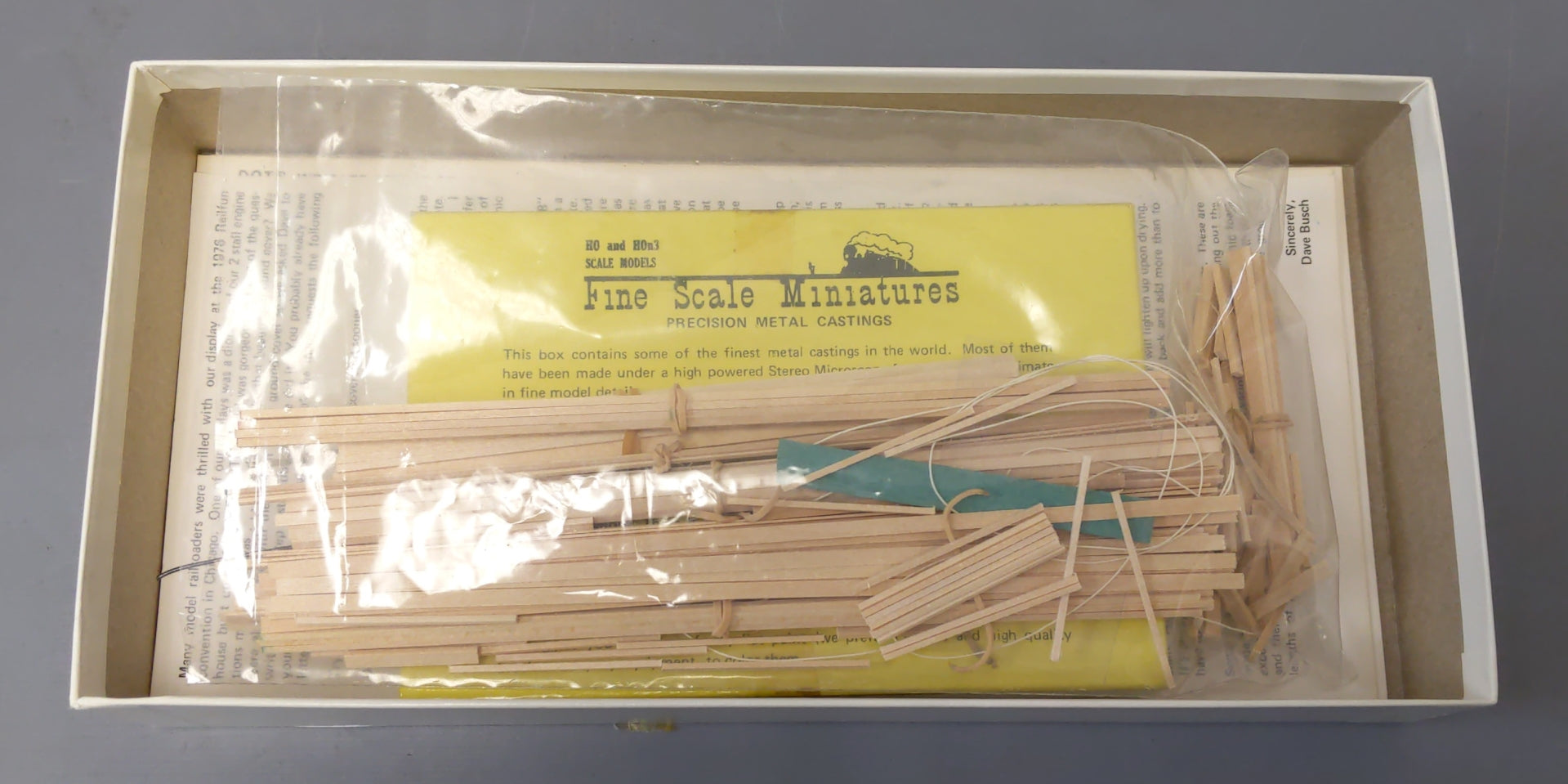 Fine Scale Miniatures 160 HO Scale Logging Repair Shed Laser-Cut Building Kit LN/Box