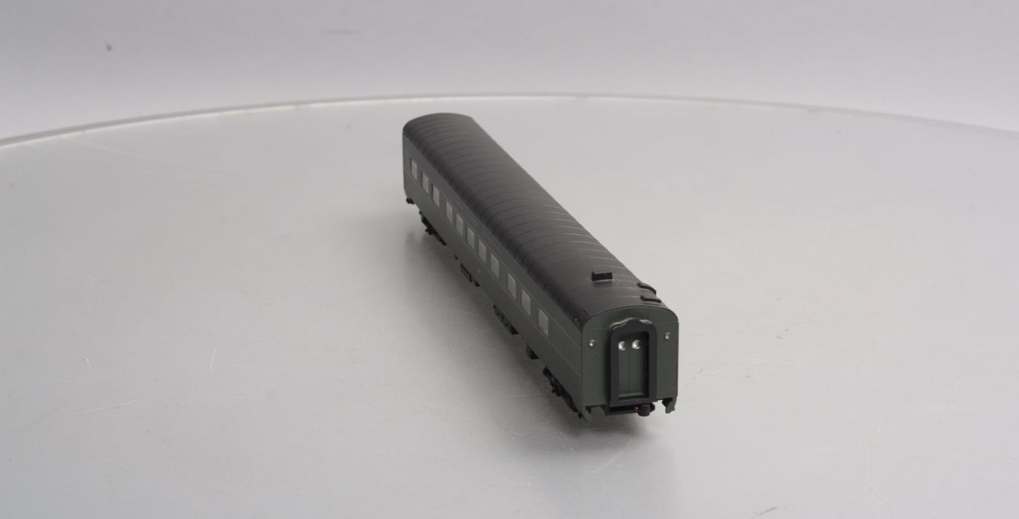 Walthers 932-9316 HO Scale NYC 20th Century Limited 68 Seat Diner Car LN/Box