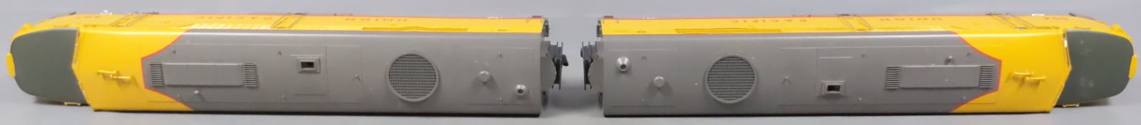 MTH 70-2039-1 G UP Alco PA AA Diesel Locomotive Set w/Proto-Sound 2.0 (Set of 2)