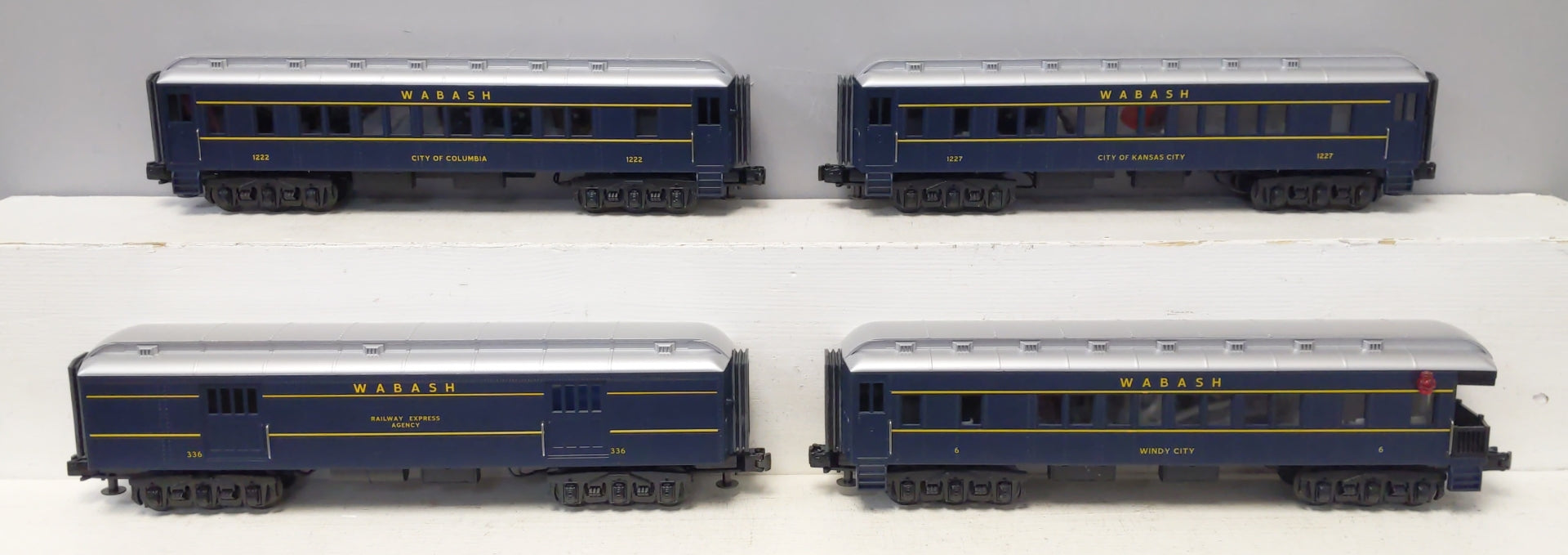 MTH 30-6262 O Wabash RailKing O-27 Madison Passenger Car Set (Set of 4) NIB