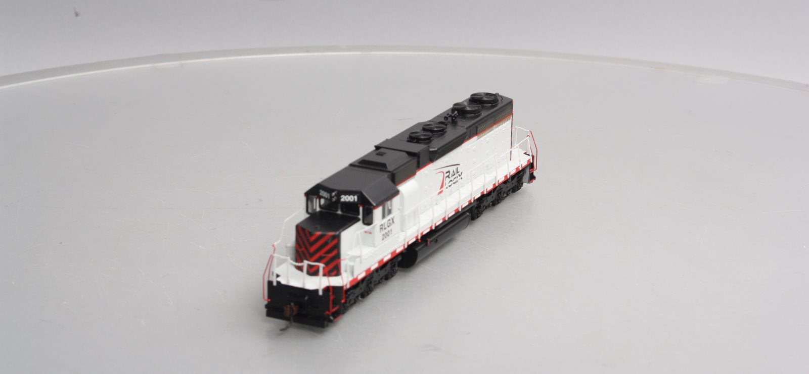 Athearn 88561 HO Rail Logix SD38AC Diesel Locomotive #2001