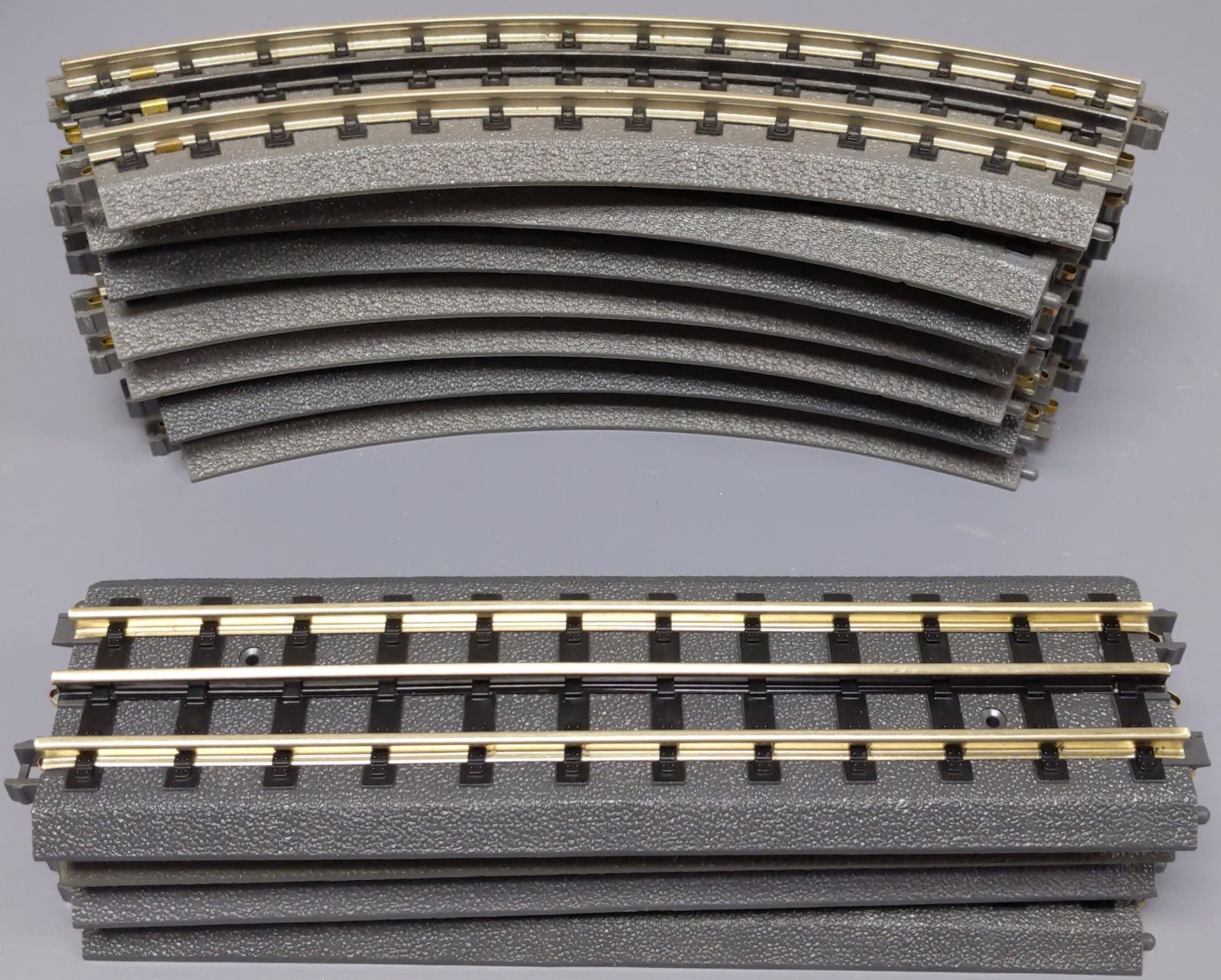 MTH 30-4246-1 O Gauge Amtrak Railking F40PH Diesel Passenger Train Set w/PS 3.0