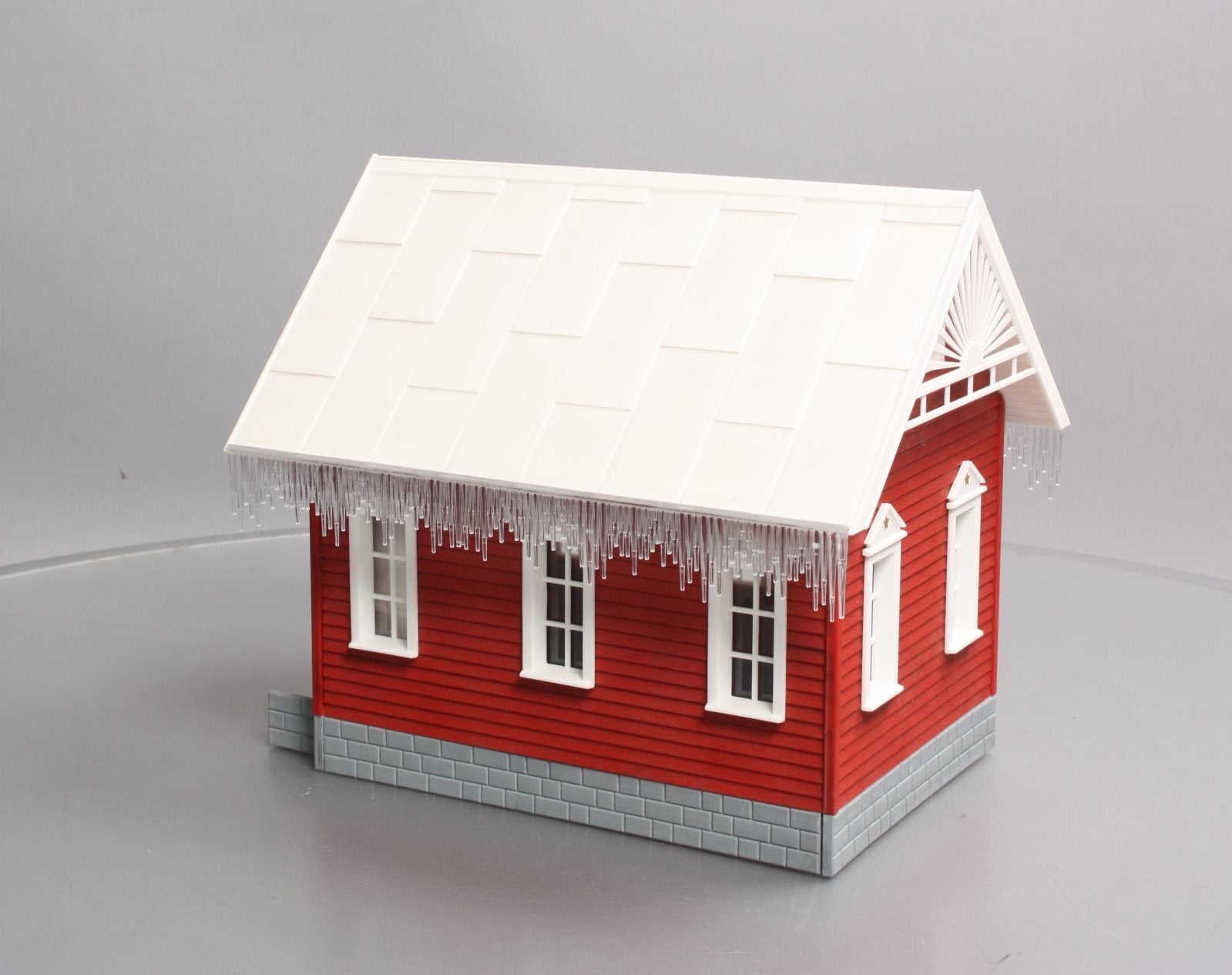 Piko 62703 G Scale Santa's Work Shop Built-Up Christmas Building