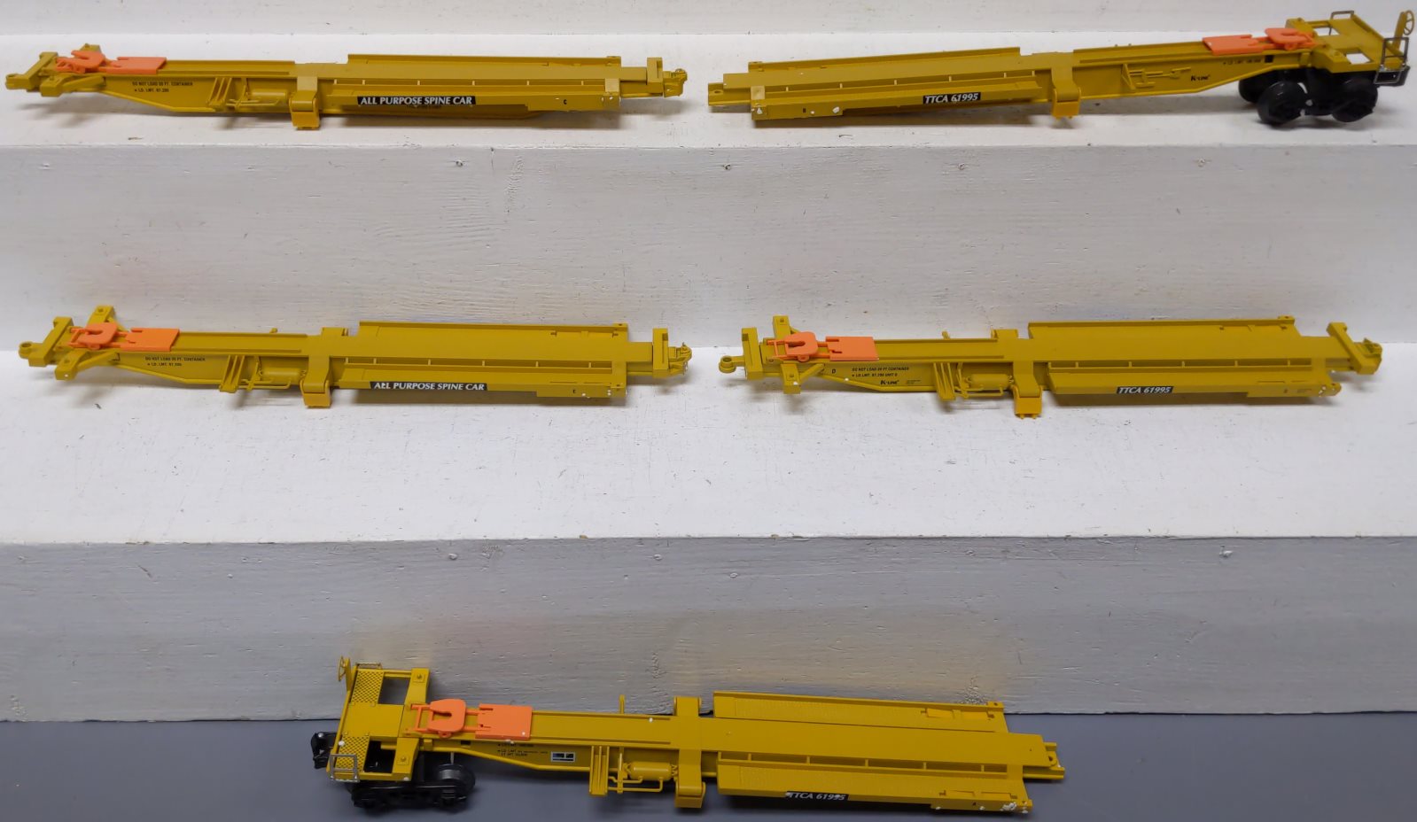 K-Line K77026IC O TCA TTAC 5-Pack Flatcar Set with Intermodal Containers LN/Box