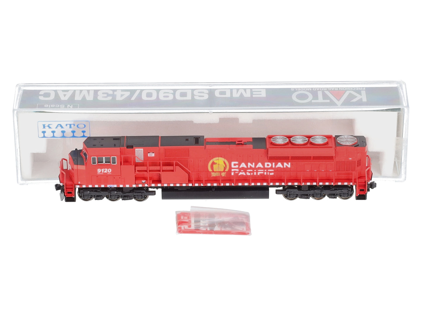 Kato 176-5601 N CP SD90MAC Diesel Locomotive #9120