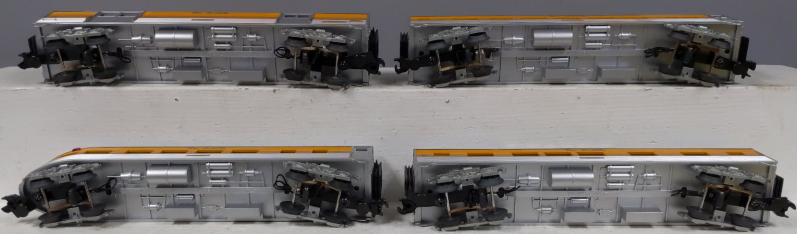 MTH 30-6139 O D&RGW RailKing O-27 Streamlined Passenger Car Set (Set of 4) LN/Box