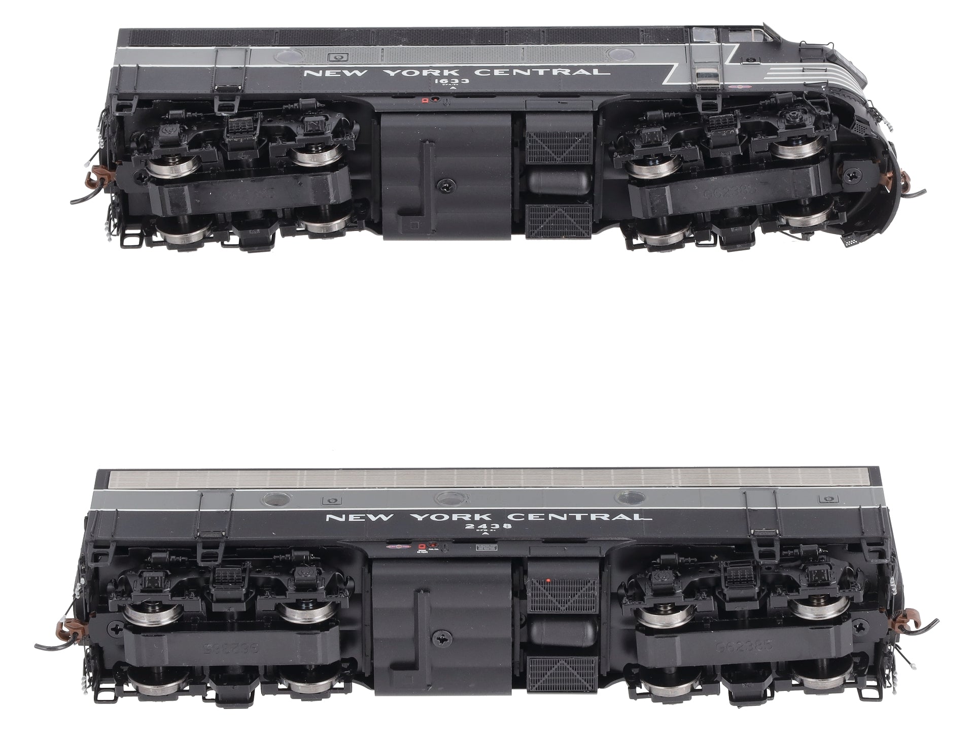 Athearn G22675 HO New York Central EMD F3A/F7B w/DCC & Sound #1633/ #2438