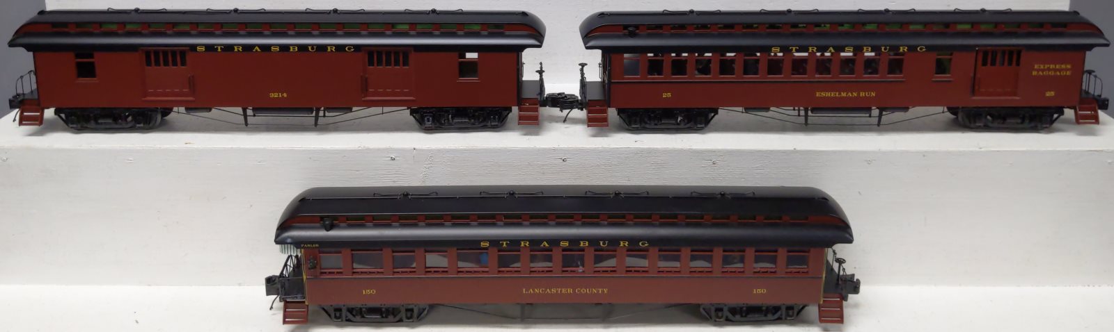 MTH 20-62066 O Strasburg 64' Woodsided Passenger Car Add-On Set (Set of 3)