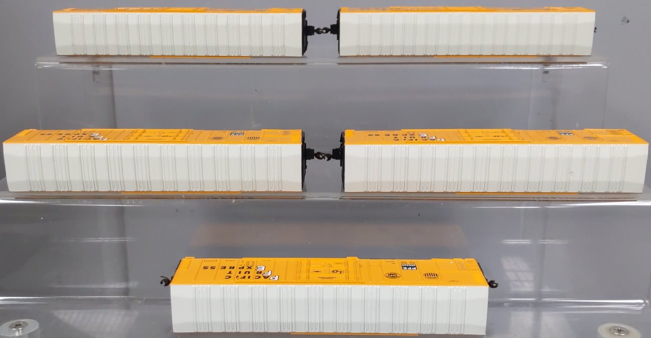 Athearn 92352 PFE 57' Mechanical Reefer Car Set (5 Cars)