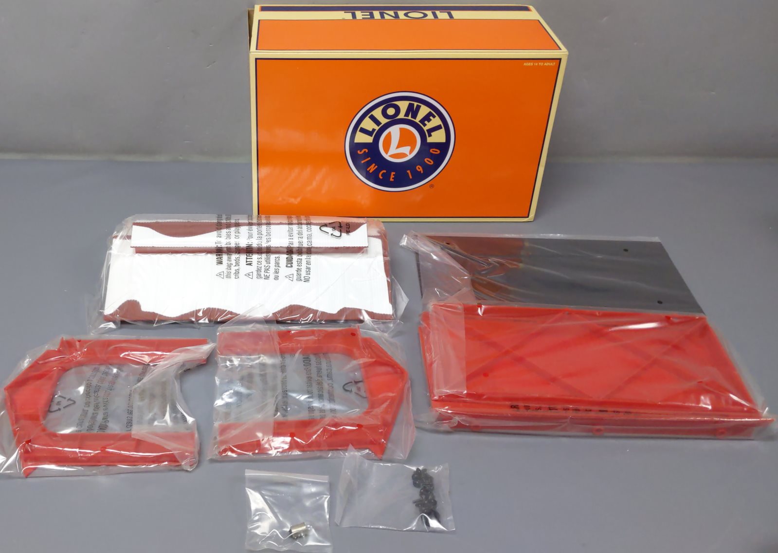 Lionel 6-37184 O Christmas Half Covered Bridge