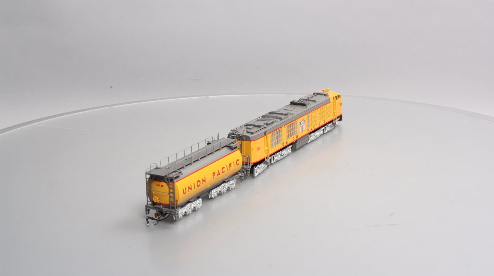 MTH 80-2133-1 HO Union Pacific 4500hp Gas Turbine & Tender Set #55 w/PS3