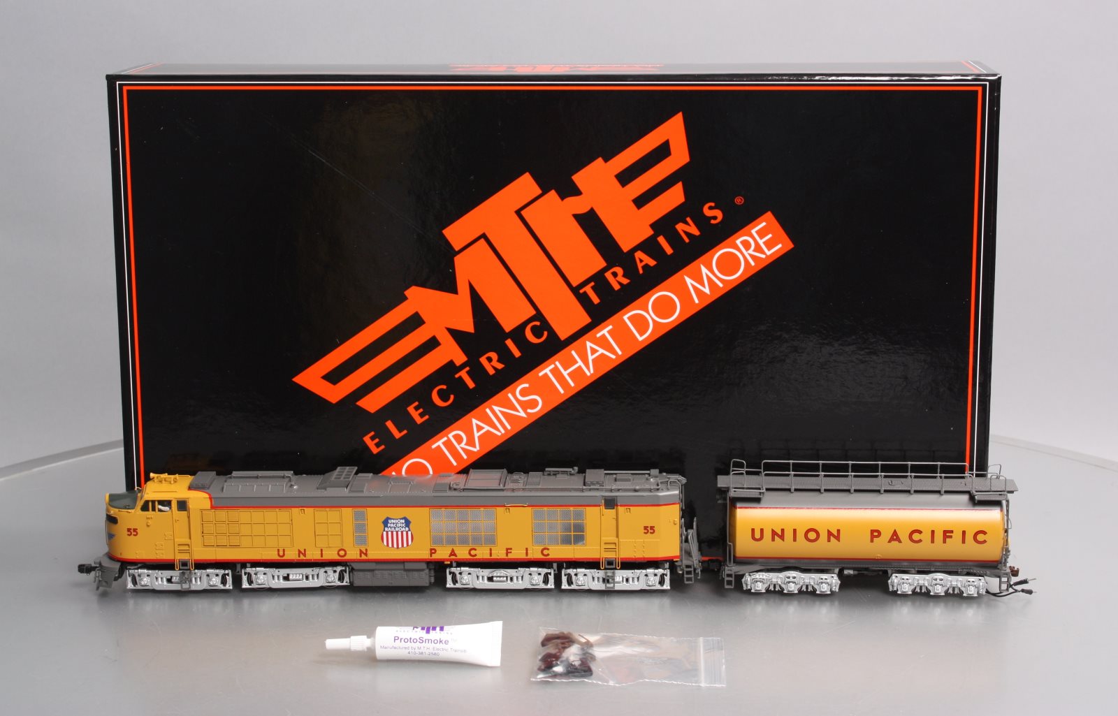 MTH 80-2133-1 HO Union Pacific 4500hp Gas Turbine & Tender Set #55 w/PS3