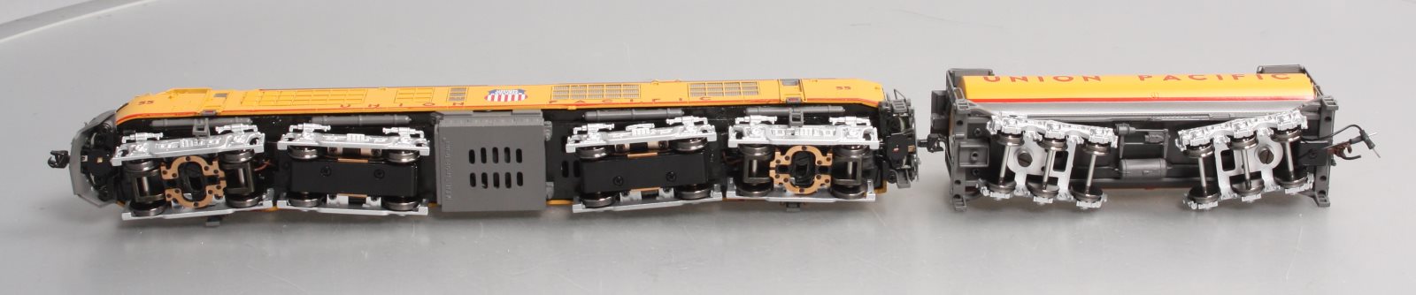 MTH 80-2133-1 HO Union Pacific 4500hp Gas Turbine & Tender Set #55 w/PS3