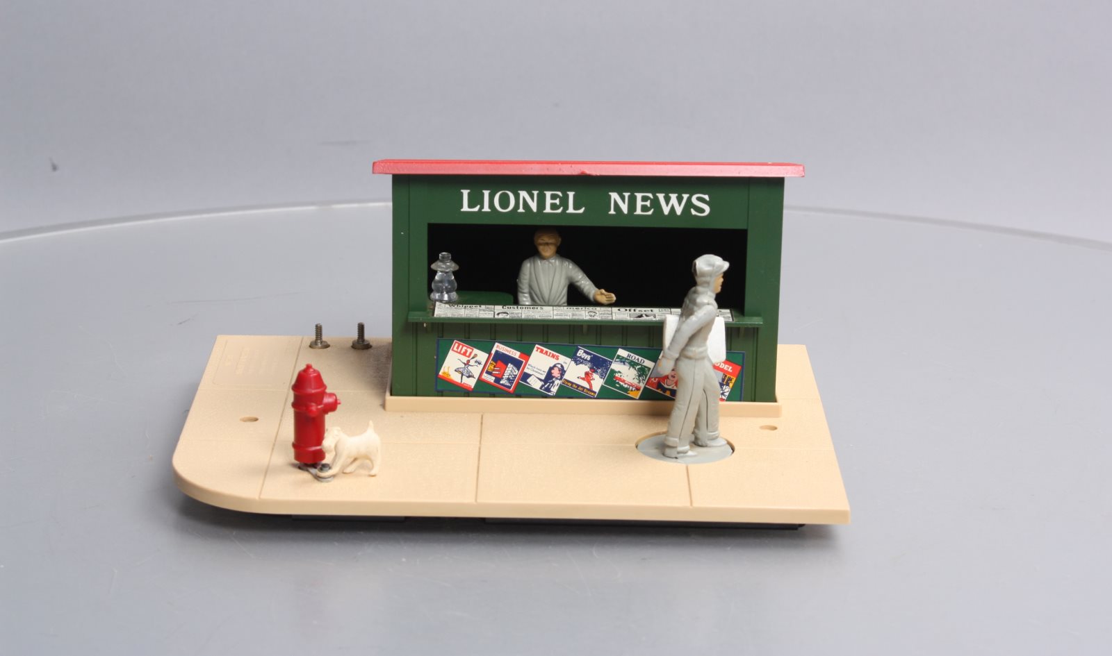 Lionel 6-2308 O Gauge Animated News Stand