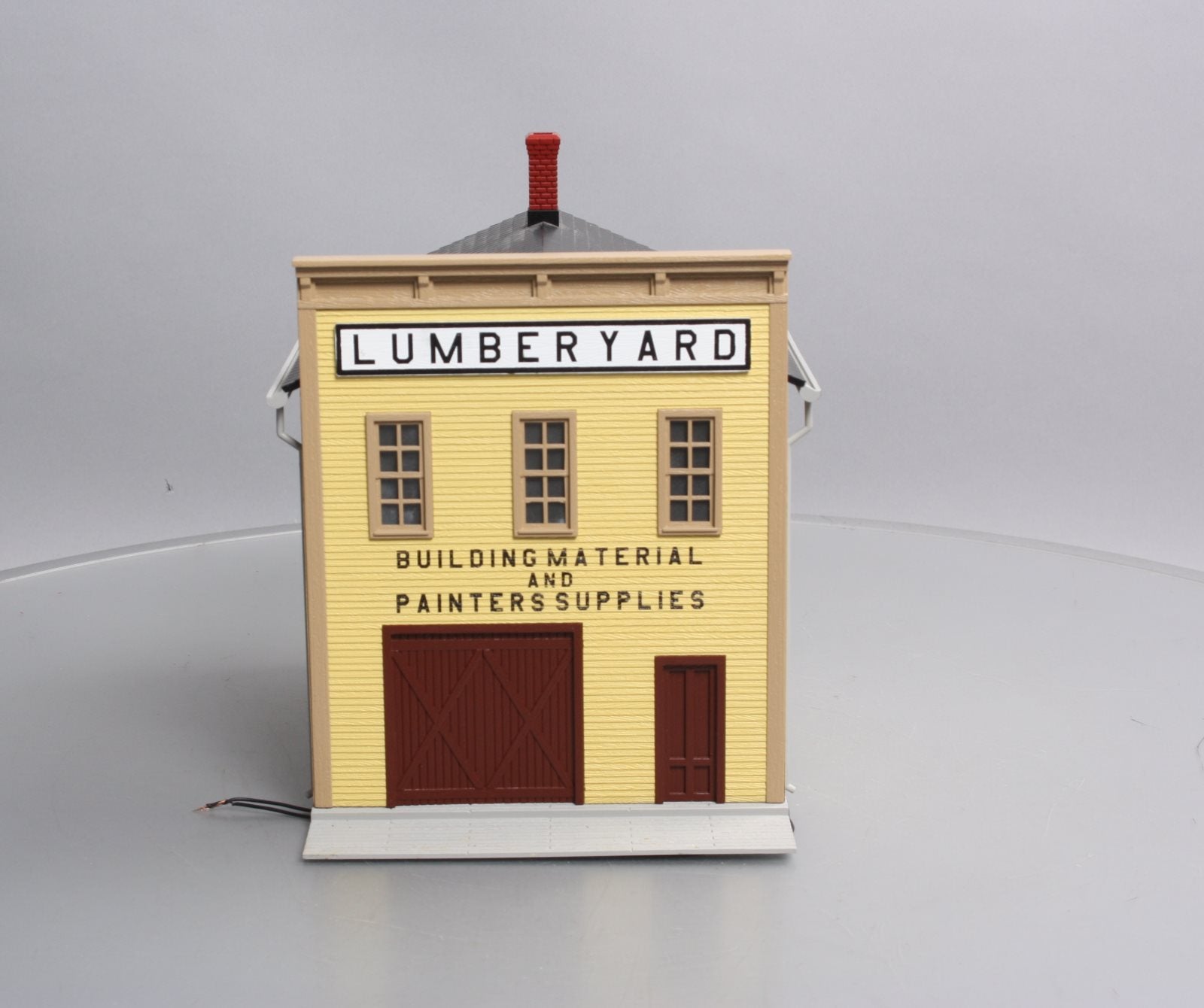 MTH 30-90346 O 2-Story Store Livery Building Lumber Yard