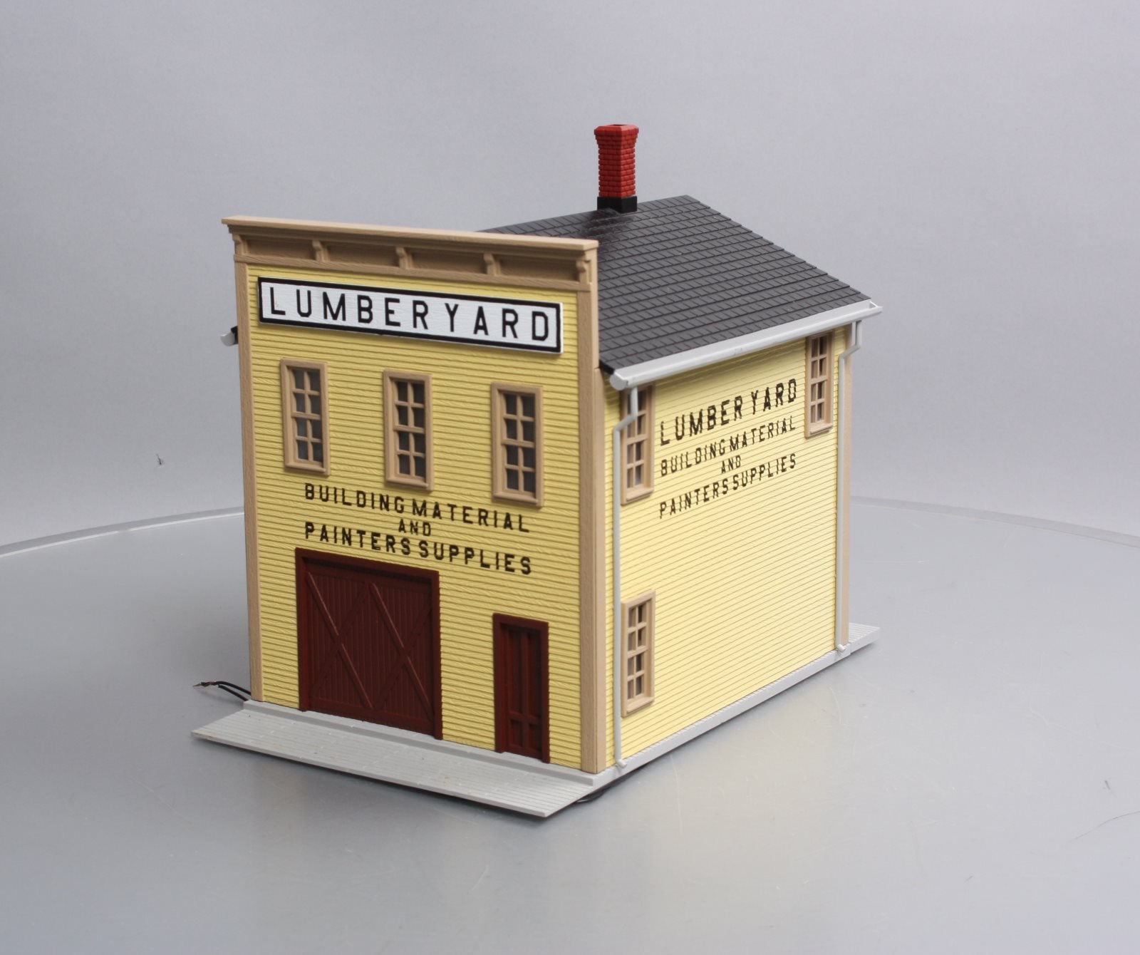 MTH 30-90346 O 2-Story Store Livery Building Lumber Yard