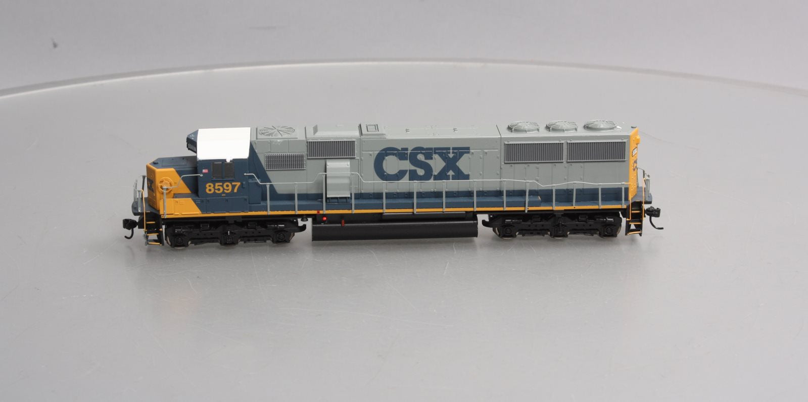 Walthers 910-20369 HO CSX SD50 Diesel Locomotive with ESU Sound/DCC #8597