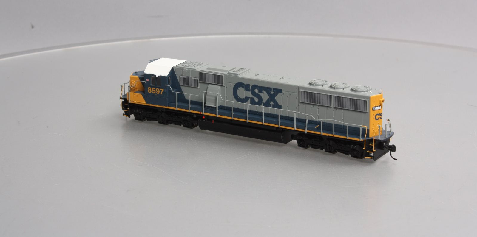 Walthers 910-20369 HO CSX SD50 Diesel Locomotive with ESU Sound/DCC #8597