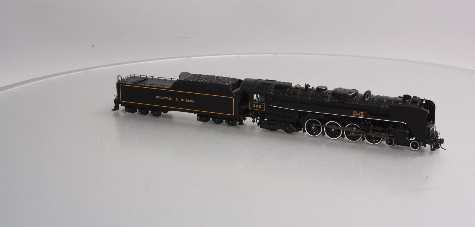 Broadway Limited 5776 HO Delaware & Hudson 4-8-4 Centennial Steam Loco #302