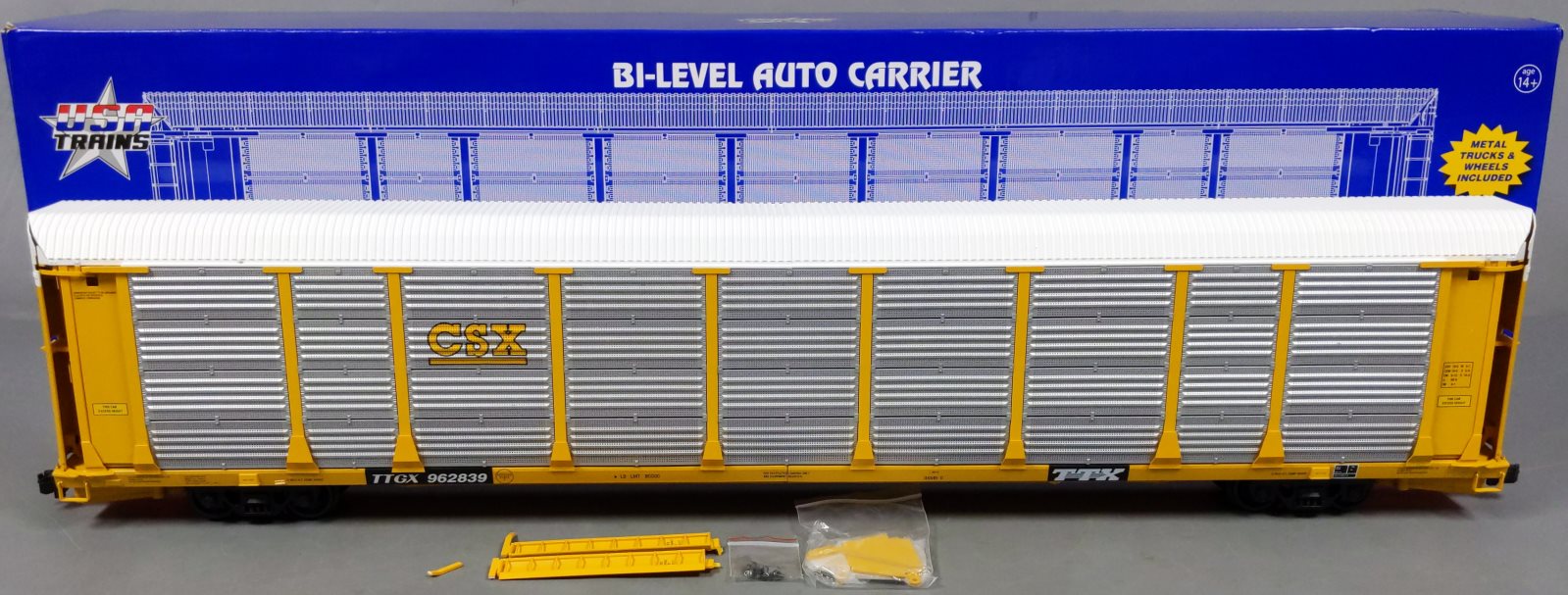 USA Trains R17177 G CSX Bi Level Auto Carriers