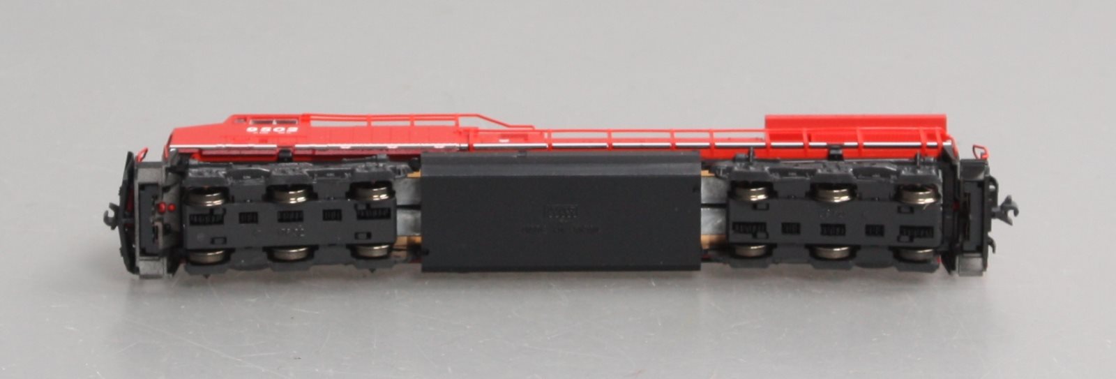 Kato 176-7211 N CP AC4400CW Diesel Locomotive #9502