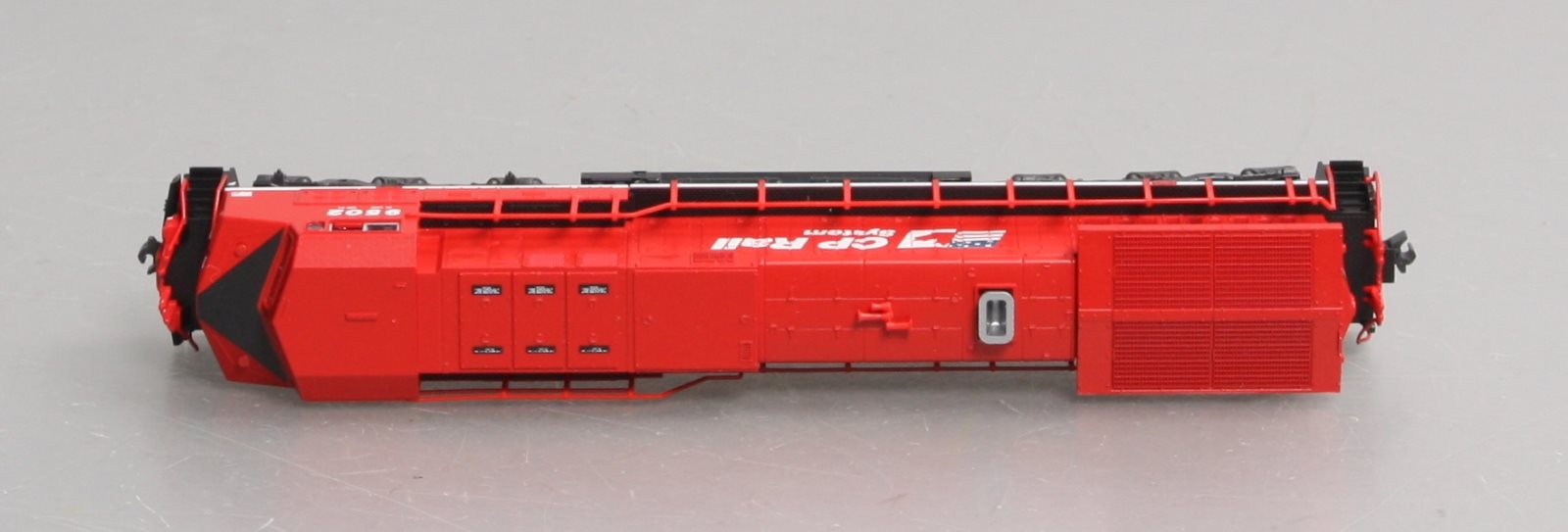 Kato 176-7211 N CP AC4400CW Diesel Locomotive #9502