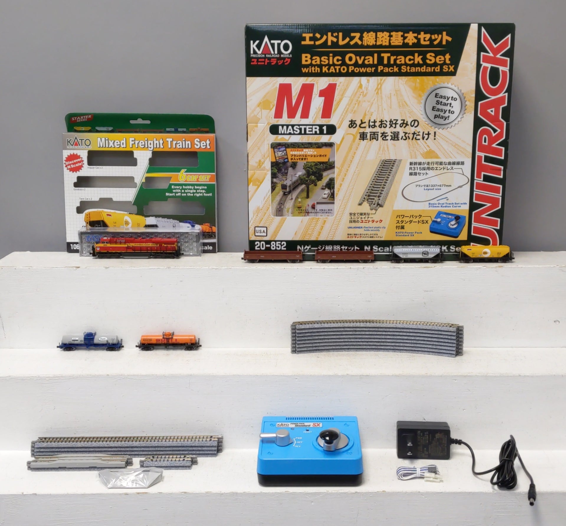 Kato 106-0026 FEC GE ES44C4 Gevo And Mixed Freight N Gauge Starter Set