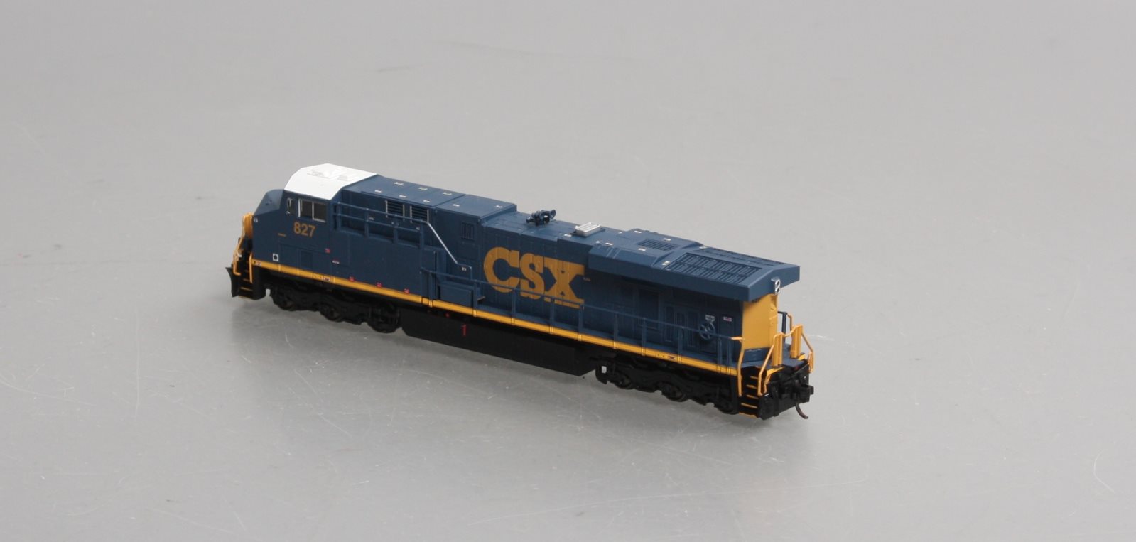 Fox Valley Models 70176 N CSX ES44AC Diesel Locomotive #827