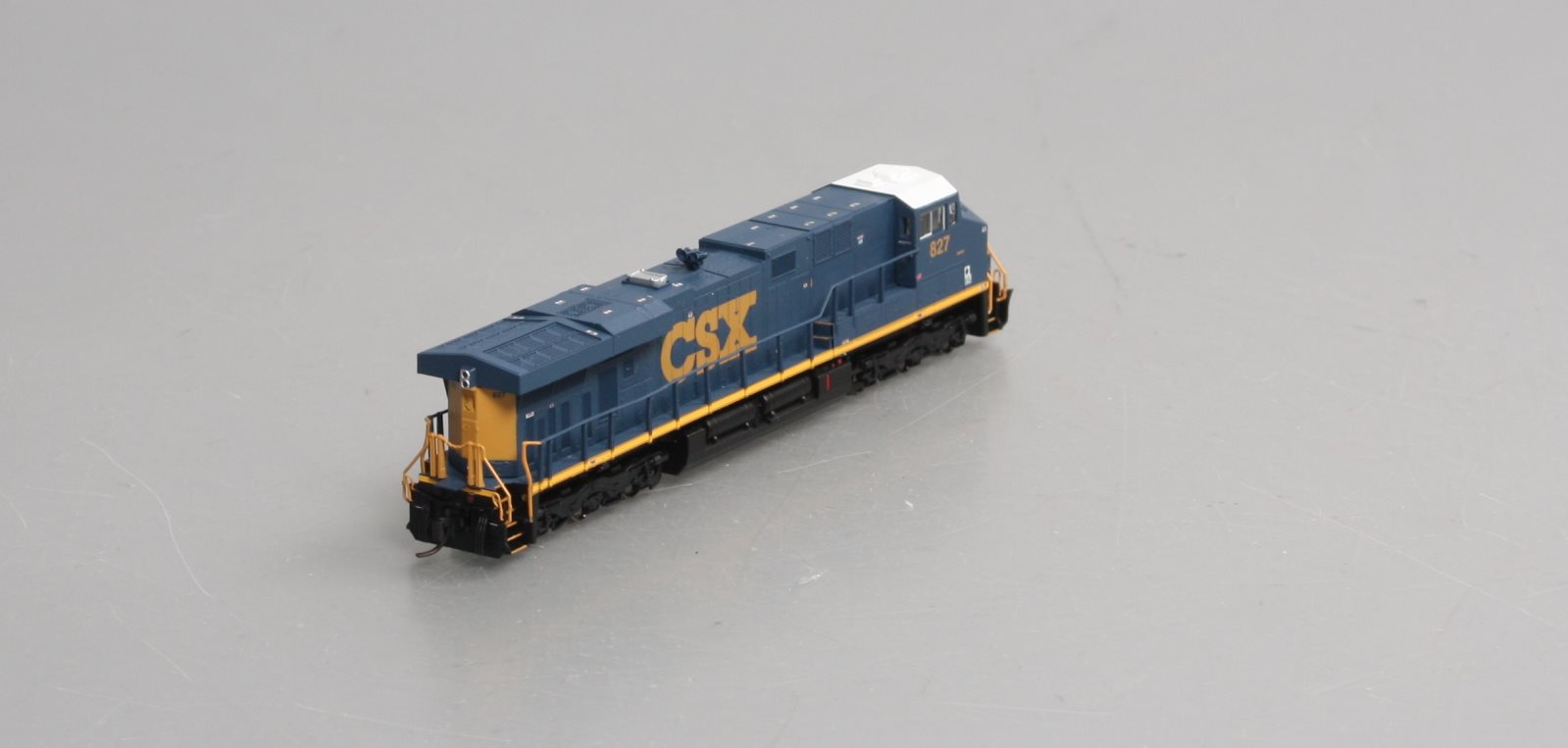 Fox Valley Models 70176 N CSX ES44AC Diesel Locomotive #827