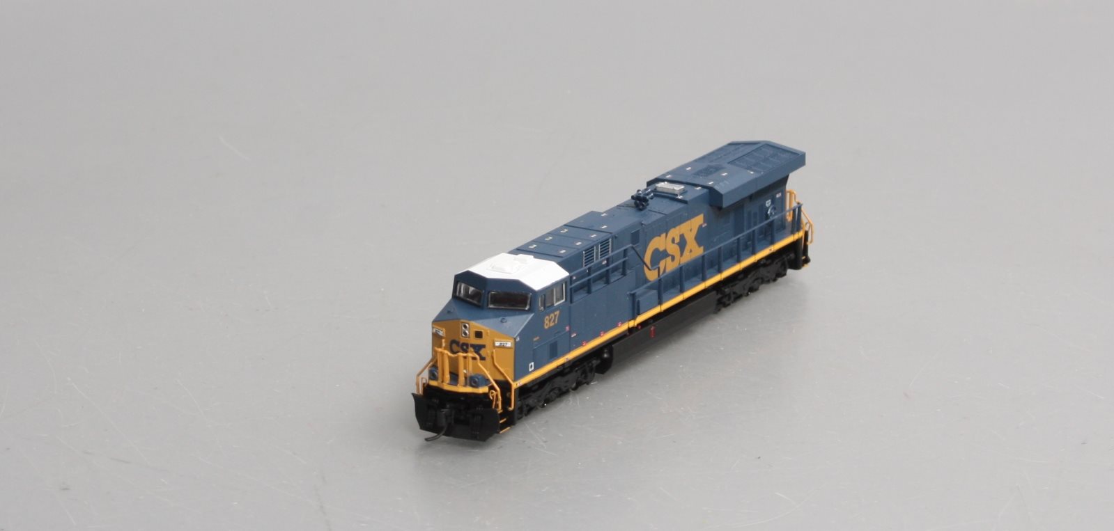 Fox Valley Models 70176 N CSX ES44AC Diesel Locomotive #827