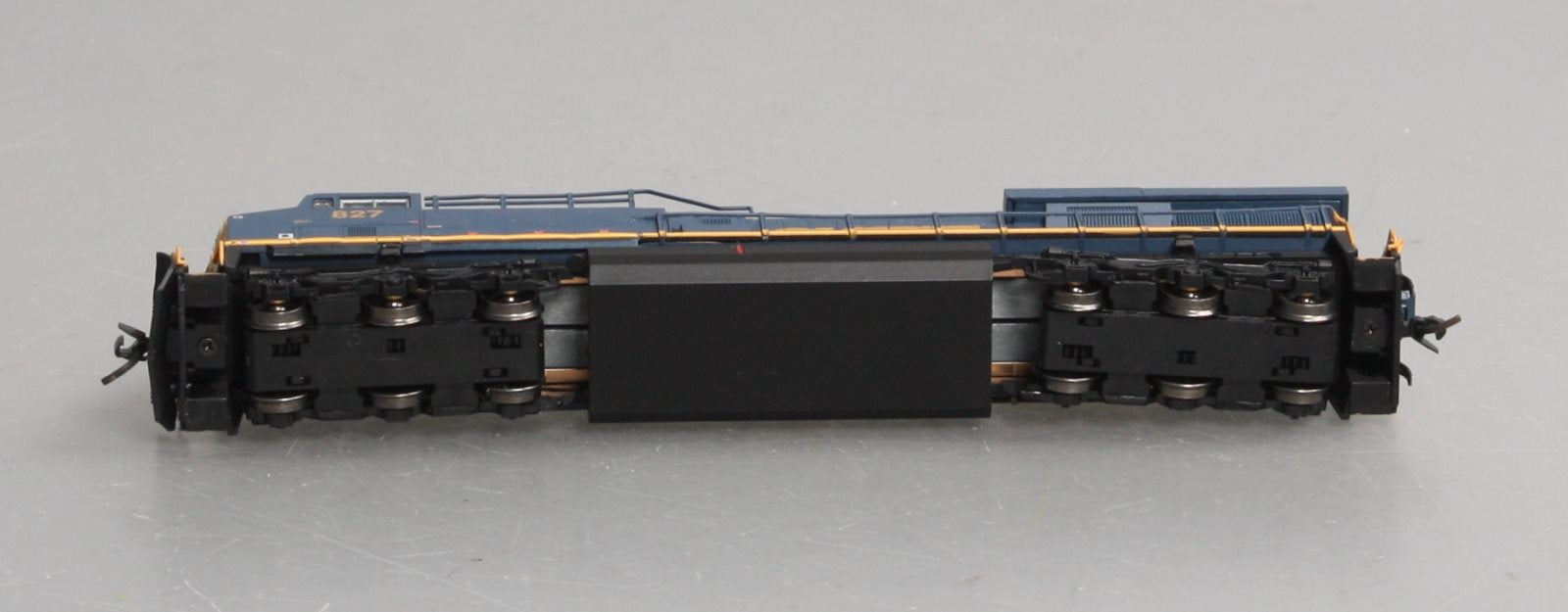 Fox Valley Models 70176 N CSX ES44AC Diesel Locomotive #827