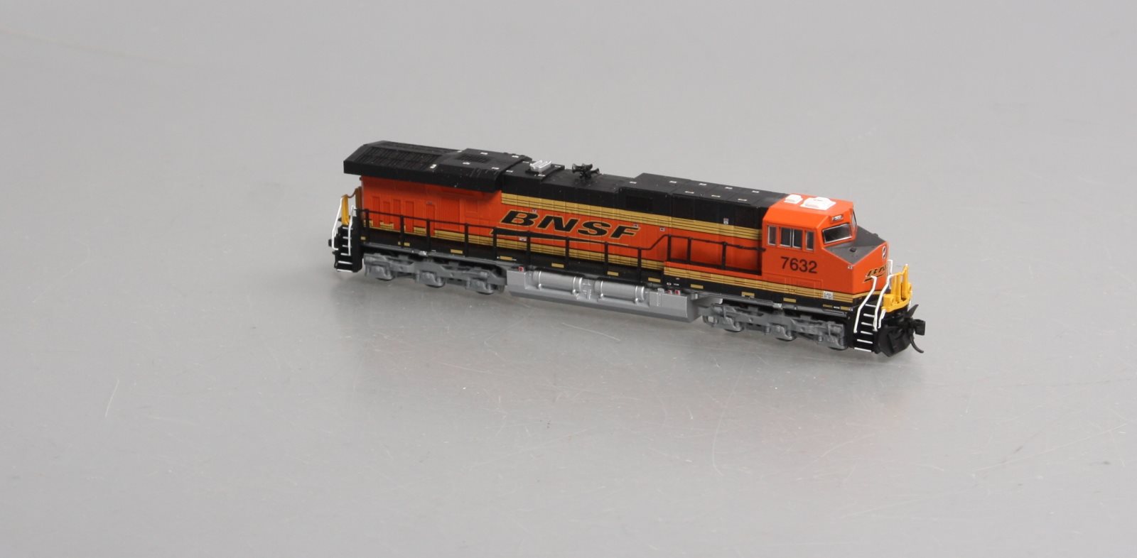 Fox Valley Models 70302 N BNSF ES 44AC Diesel Locomotive #7632