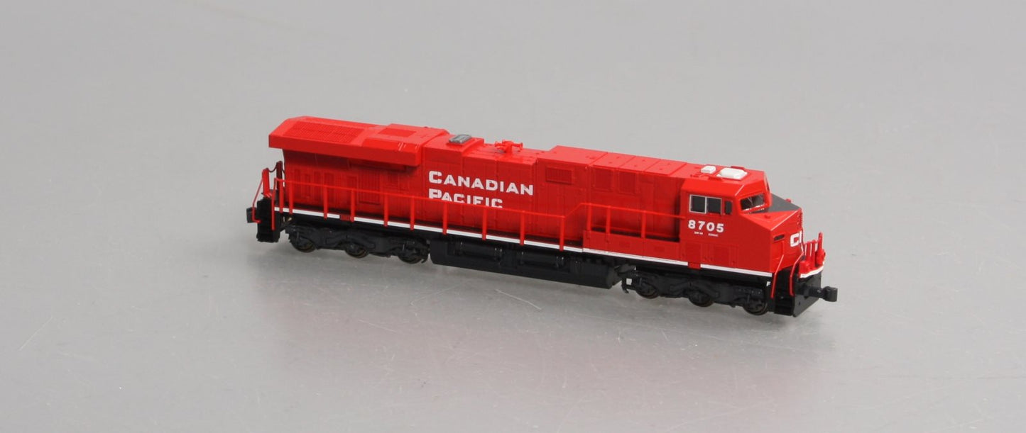 Kato 176-8903 N Canadian Pacific Diesel Locomotive #8705