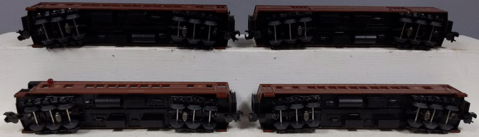 MTH 33-6237 O Pennsylvania Rugged Rails O-27 Madison Passenger Set (Set of 4)