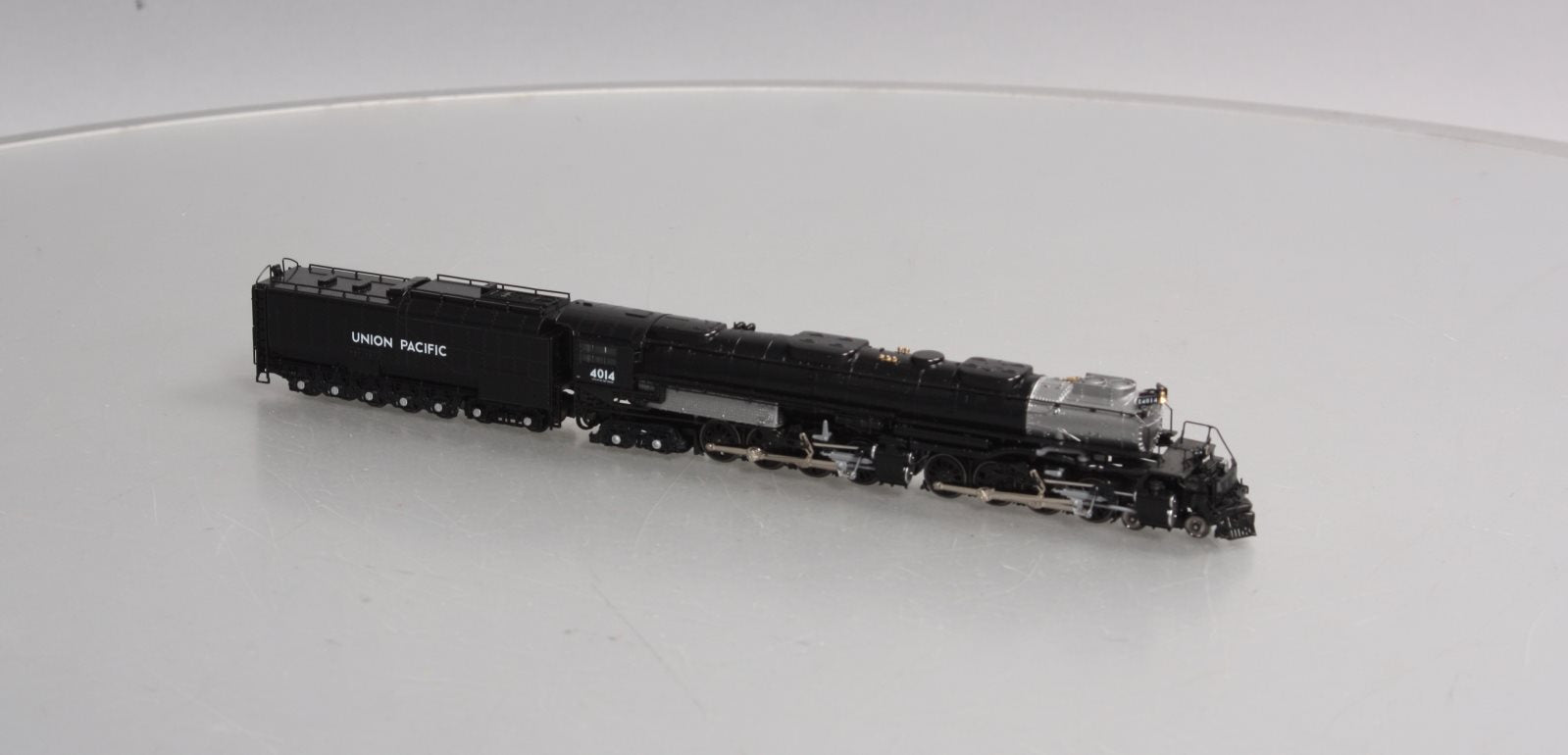 Kato 126-4014 N Union Pacific 4-8-8-4 Big Boy Steam Locomotive #4014