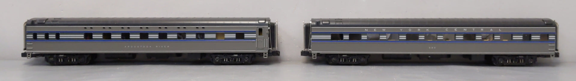 MTH 20-66094 O NYC 70' Streamlined Sleeper/Diner Passenger Car Set (Set of 2)