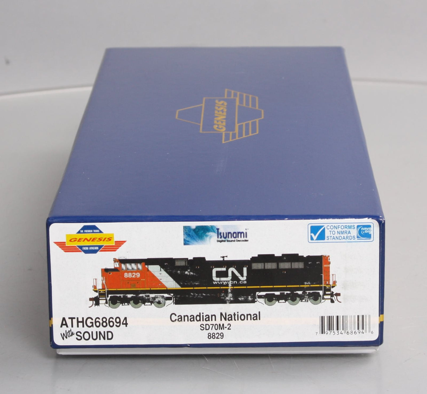 Athearn G68694 HO Canadian National SD70M-2 Diesel Locomotive #8829 w/DCC/SND