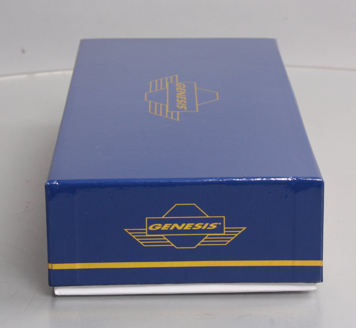 Athearn G67224 HO Santa Fe (Bicentennial) SD45-2 Diesel Loco #5701 w/DCC/Sound