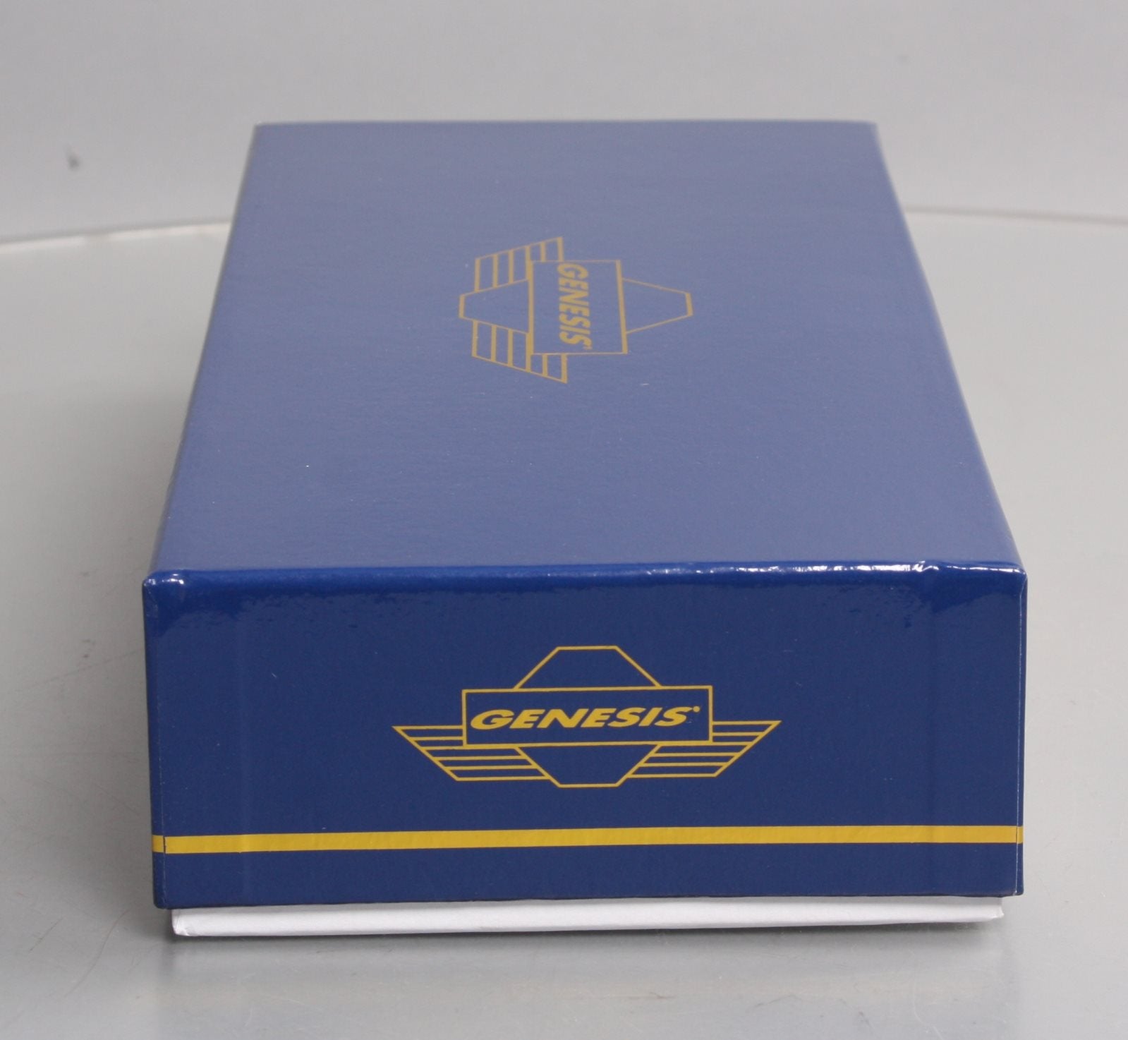 Athearn G67224 HO Santa Fe (Bicentennial) SD45-2 Diesel Loco #5701 w/DCC/Sound