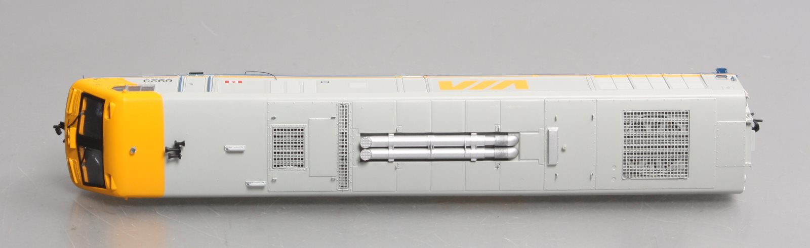 Rapido Trains 200010 HO VIA Rail Canada Bombardier LRC #6923