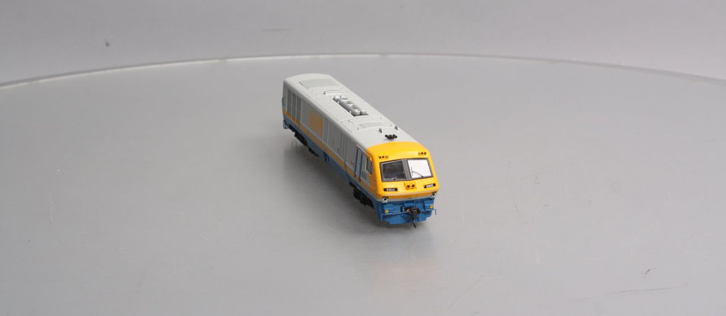 Rapido Trains 200008 HO VIA Rail Canada Bombardier LRC #6905