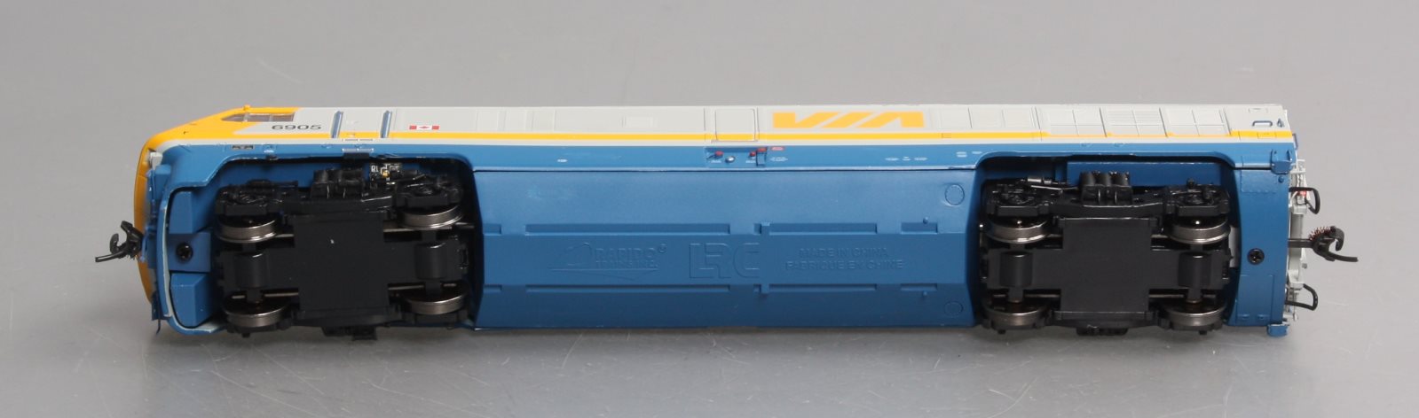 Rapido Trains 200008 HO VIA Rail Canada Bombardier LRC #6905